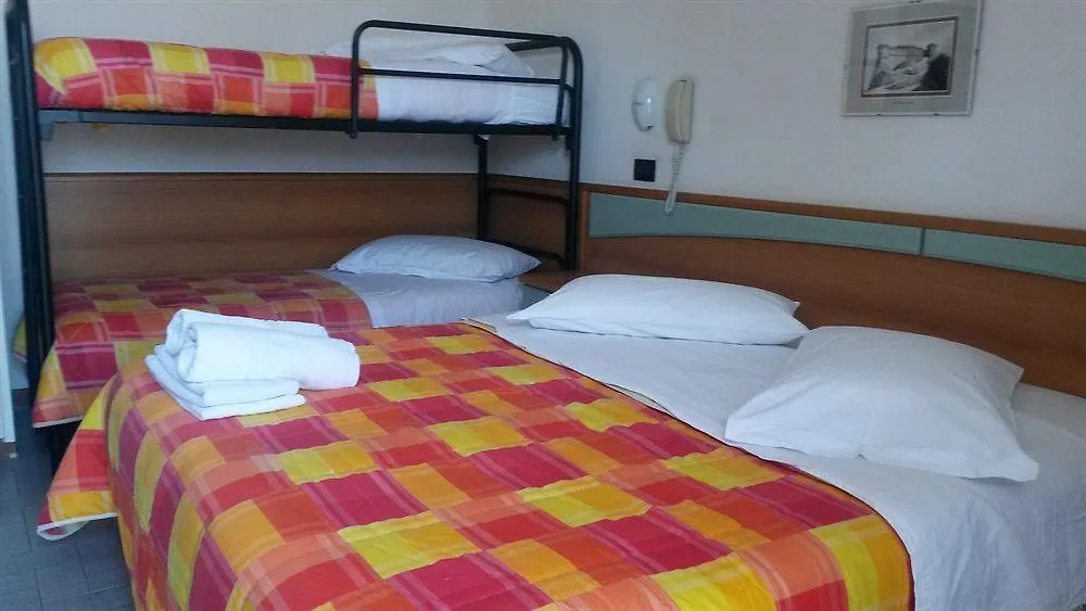 Hotel Orchidea Cesenatico 3*,
